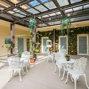 demetra-eco-guest-house.it-romehotels.com/