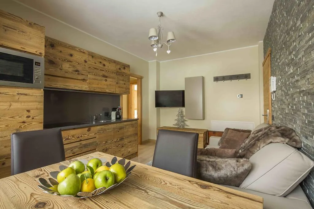 Residence Aspen 아라바 0*,